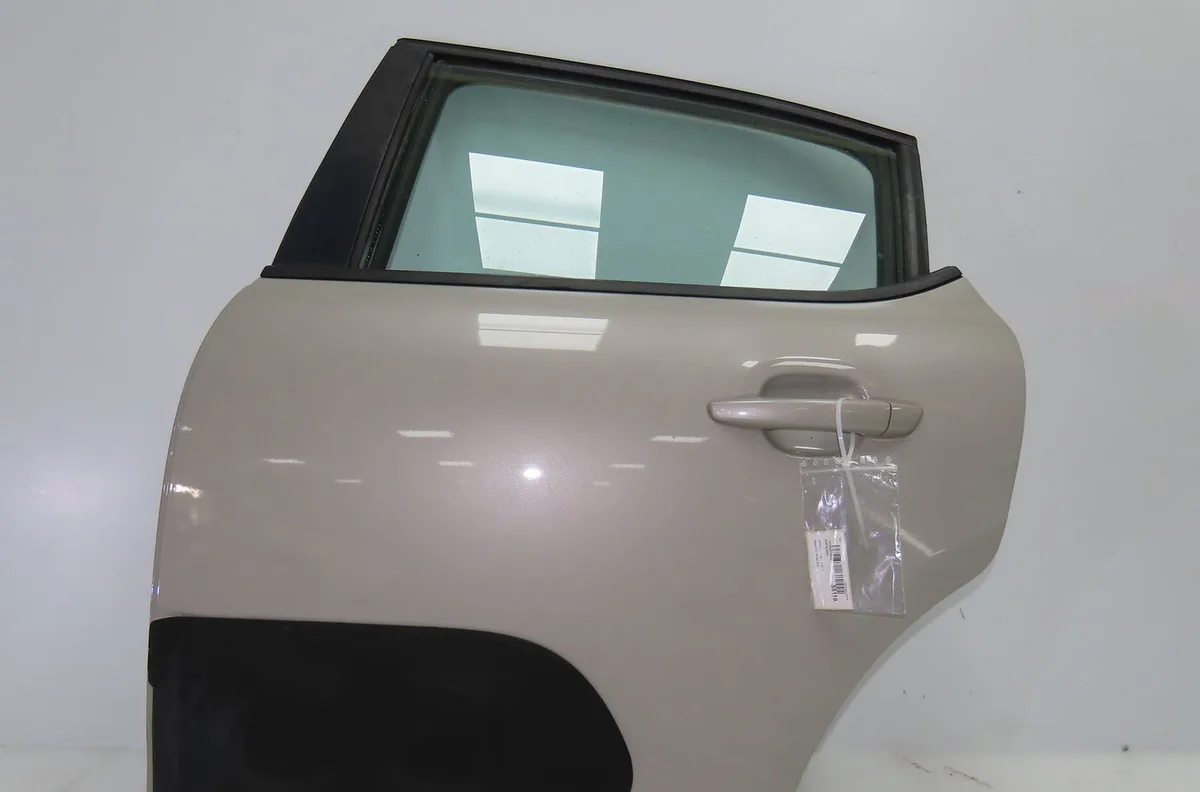 Porte arrière gauche Citroen C3 III (SX) 1.2 vti 82 (2016) occasion