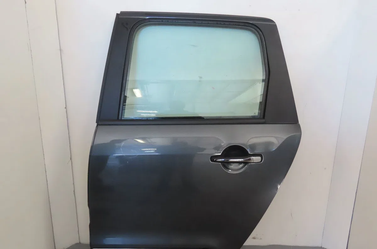 Porte arrière gauche Citroen C3 PICASSO (SH_) 1.6 bluehdi 100 (2015) occasion