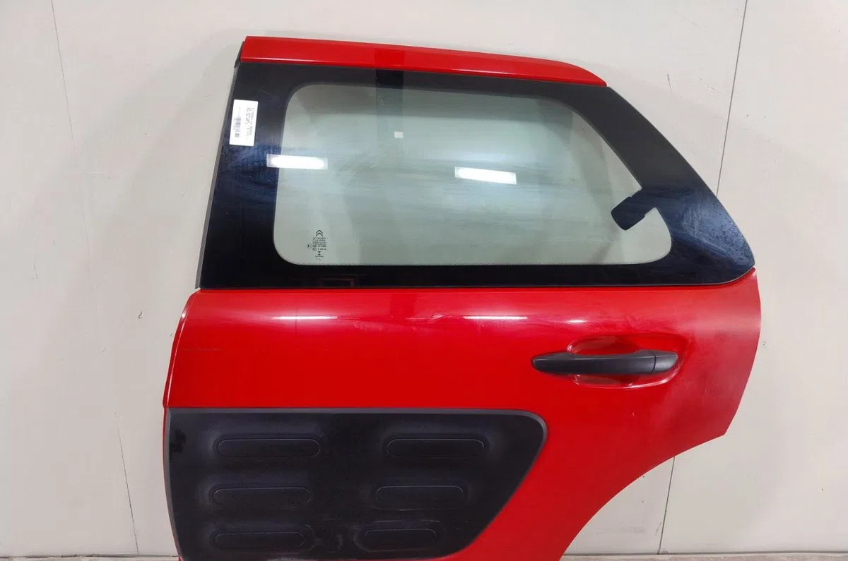 Porte arrière gauche Citroen C4 CACTUS 1.2 vti 75 - puretech 75 (2014) occasion