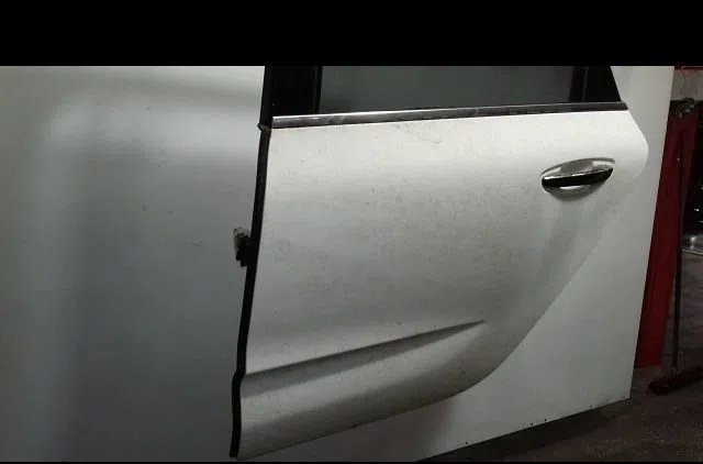 Porte arrière gauche CITROEN C4 occasion