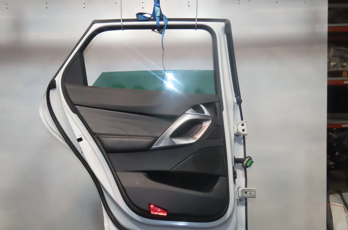 Porte arrière gauche Citroen DS5 1.6 hdi 110 (2011-2015) occasion