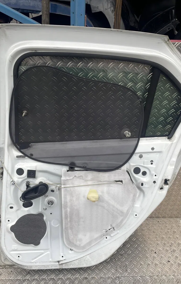 Porte arrière gauche Dacia LOGAN II 1.2 (2012) occasion