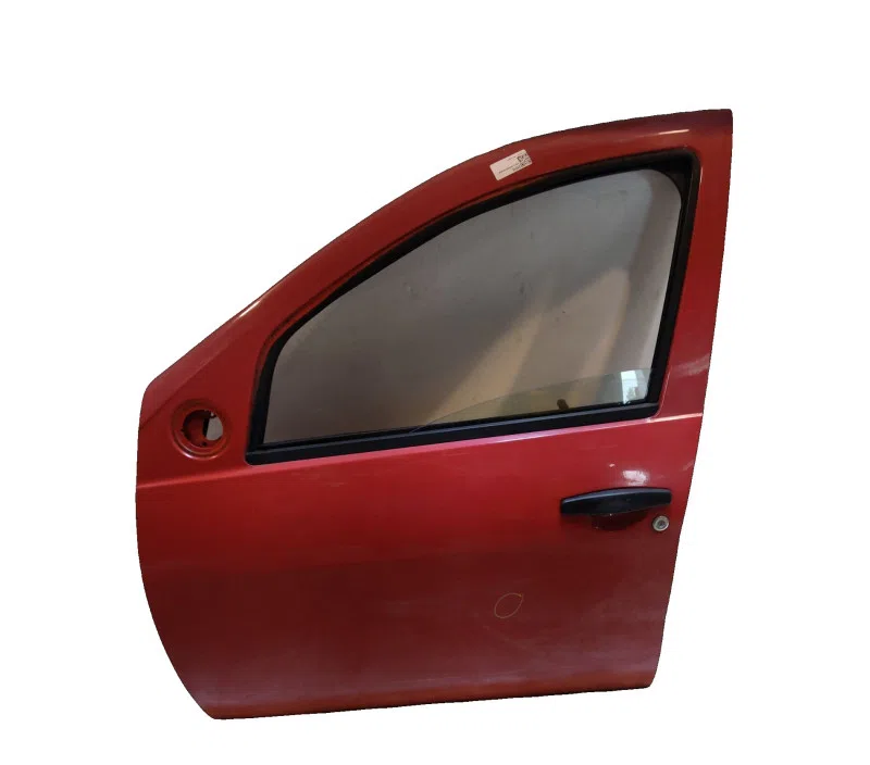 PORTE ARRIERE GAUCHE DACIA SANDERO 821012255R