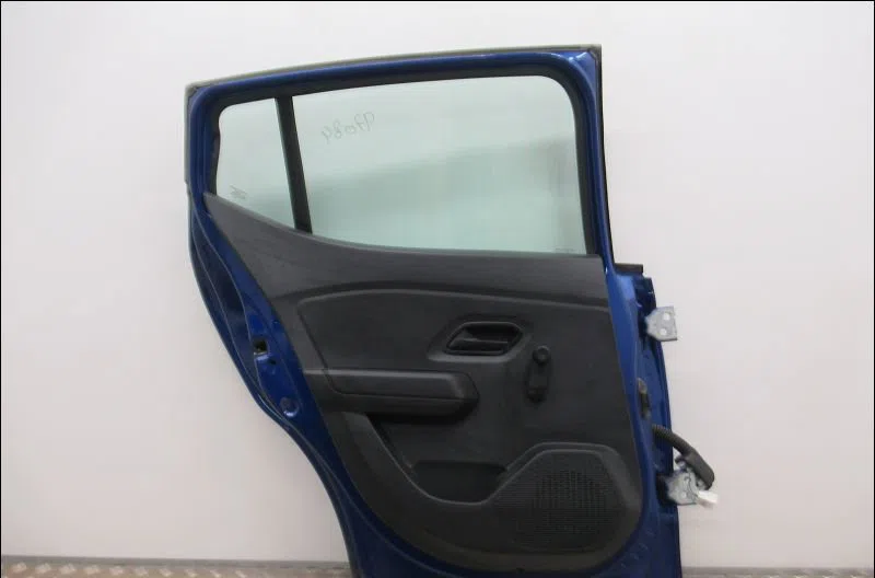 Porte arrière gauche Dacia SANDERO III 1.0 sce 65 (2021) occasion
