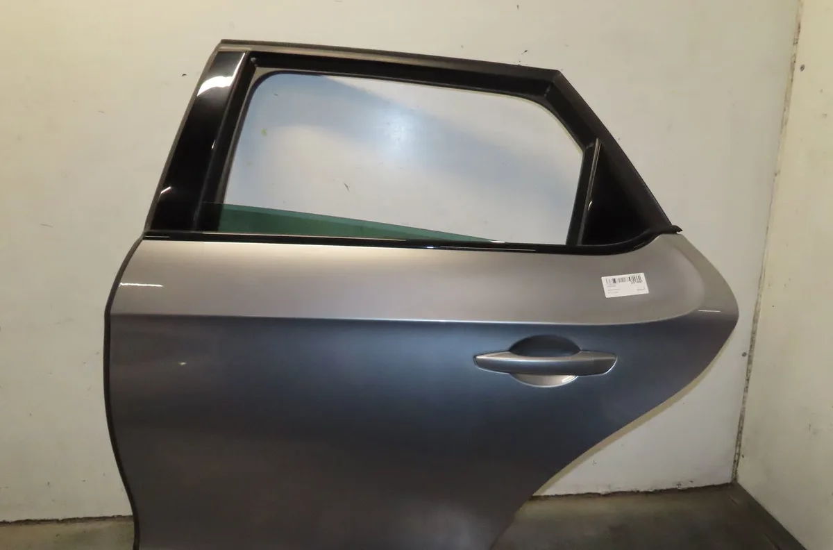 Porte arrière gauche Ds DS 5 (KF_) 1.6 thp 165 (kf5gzt) (2015-2018) occasion