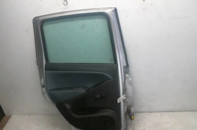 Porte arrière gauche Fiat IDEA (350_) 1.9 jtd (2004) occasion