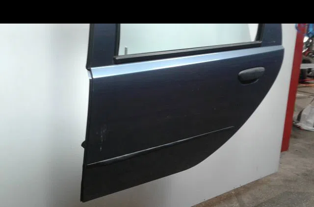 Porte arrière gauche Fiat PUNTO (188_) 1.3 jtd 16v (2003-2012) 5 portes occasion