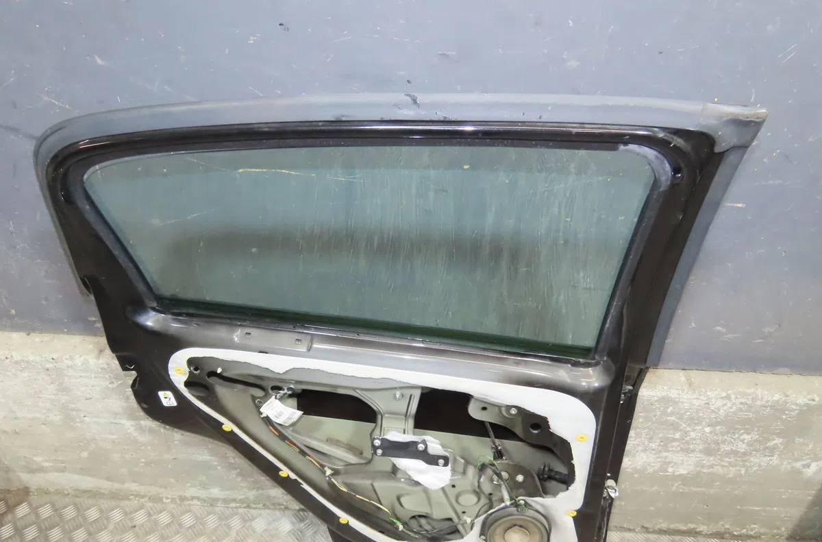 Porte arrière gauche Fiat PUNTO (199_) 1.3 d multijet (2012) occasion