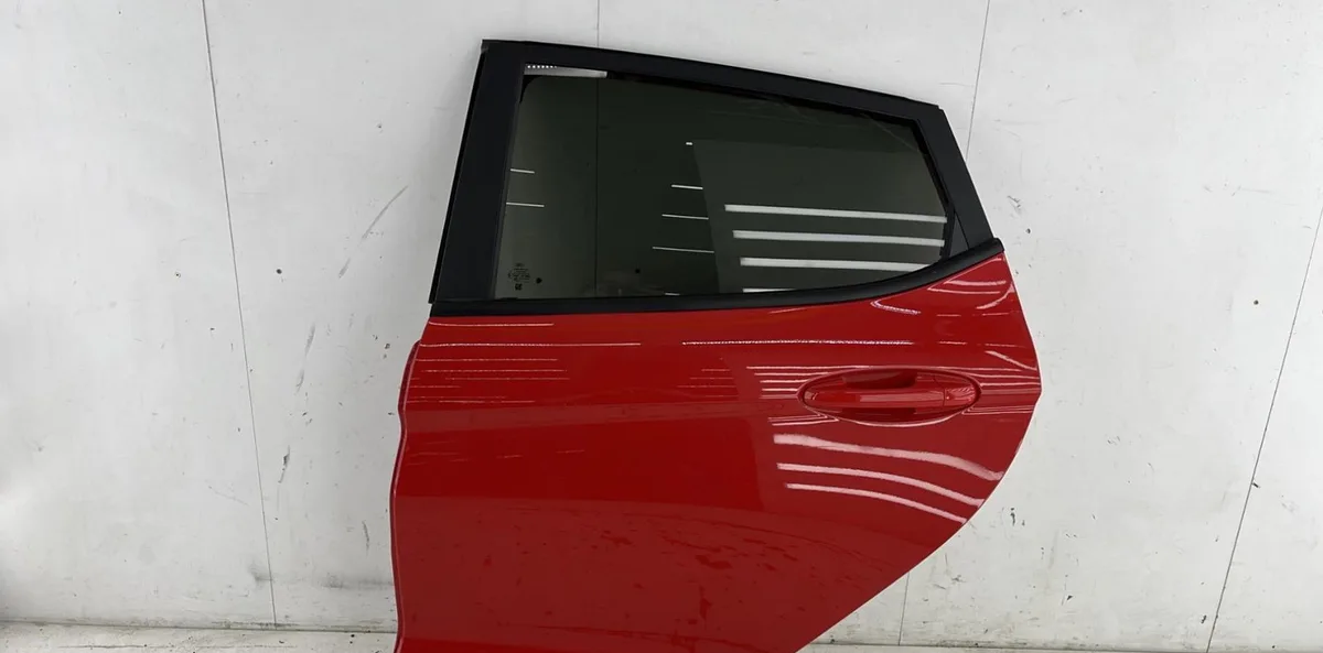 Porte arrière gauche FORD FIESTA 7 PHASE 1 occasion