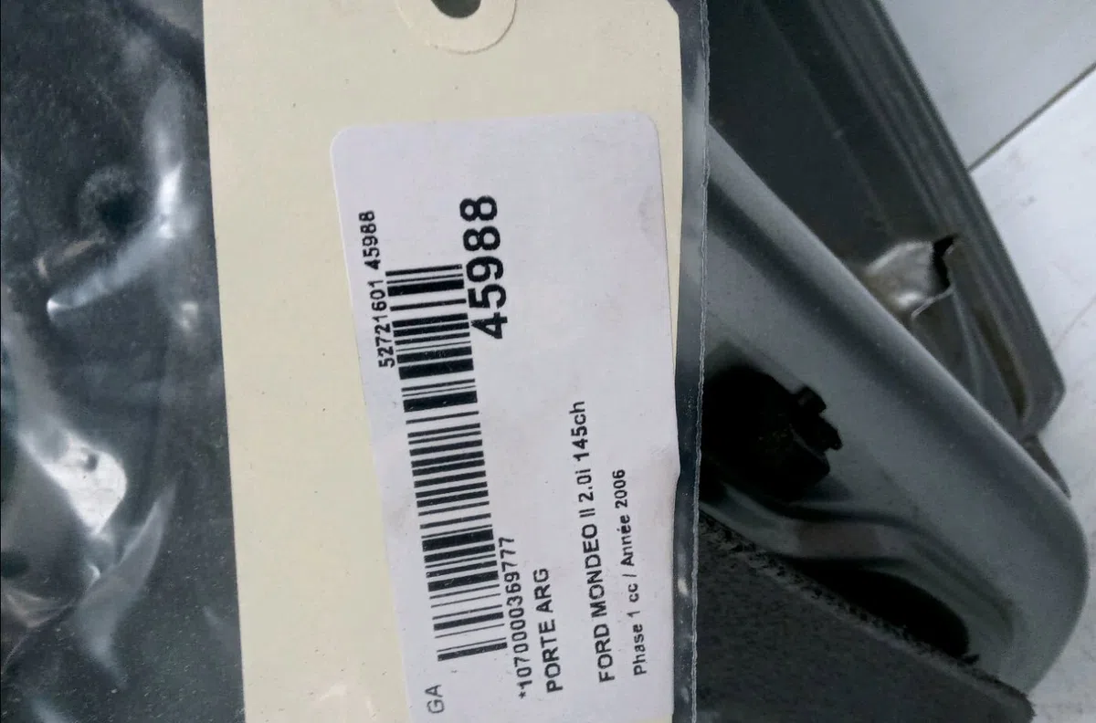 Porte arrière gauche Ford MONDEO III A trois volumes (B4Y) 2.0 16v (2000-2007) occasion
