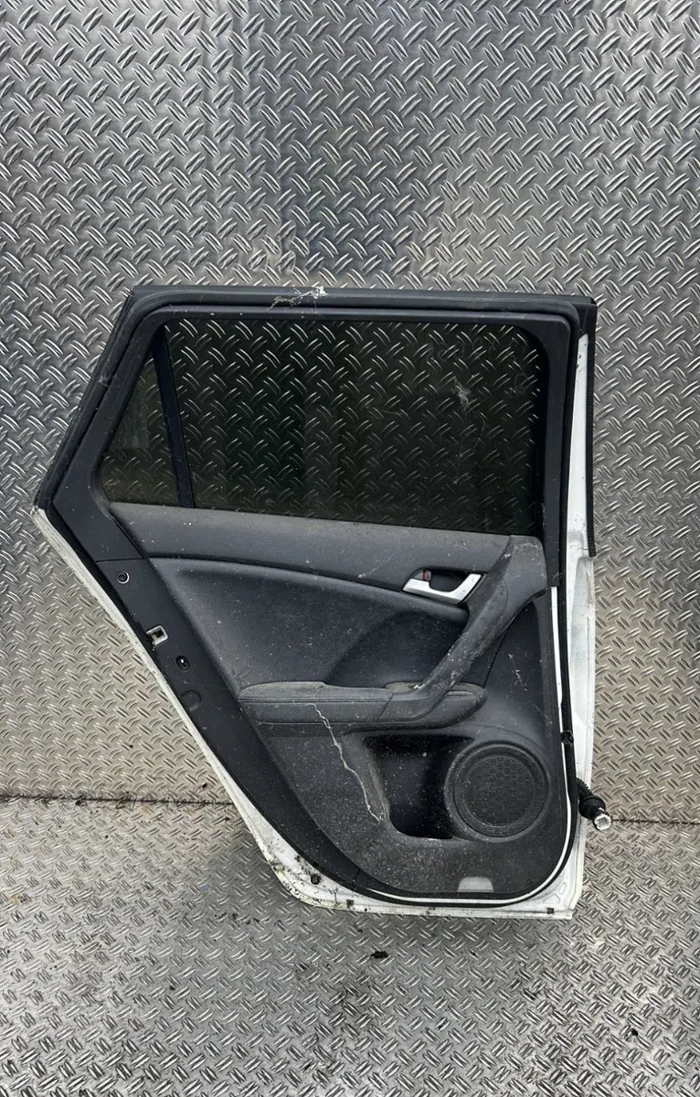 Porte arrière gauche Honda ACCORD VIII Break (CW) 2.2 i-dtec (cw3) (2008-2015) occasion