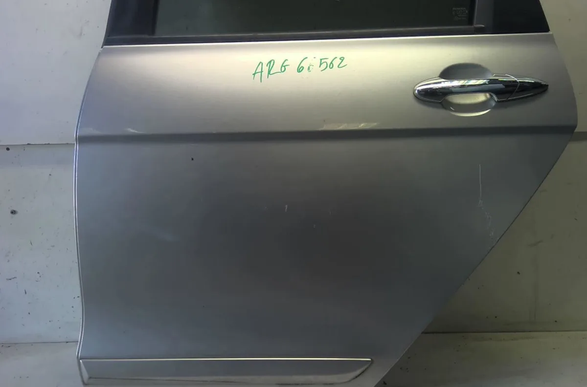 Porte arrière gauche Honda FR-V (BE) 2.2 i ctdi (be5) (2005) 5 portes occasion