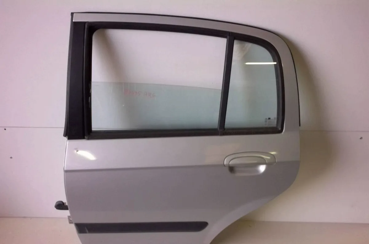 Porte arrière gauche HYUNDAI GETZ PHASE 2 occasion
