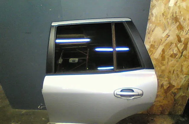 Porte arrière gauche Hyundai SANTA FÉ I (SM) 2.0 crdi 4x4 (2003-2006) occasion