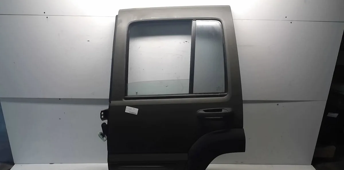 Porte arrière gauche Jeep CHEROKEE (KJ) 3.7 4x4 (2001-2008) occasion