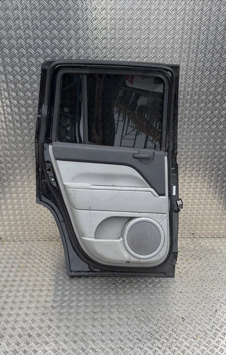 Porte arrière gauche Jeep COMPASS (MK49) 2.0 crd 4x4 (2006) occasion