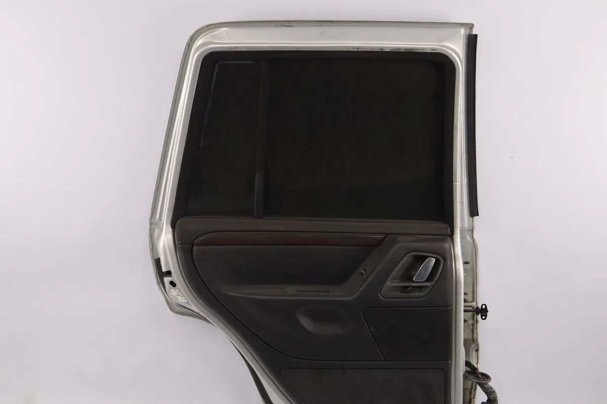 Porte arrière gauche Jeep GRAND CHEROKEE II (WJ, WG) 2.7 crd 4x4 (2001-2005) occasion