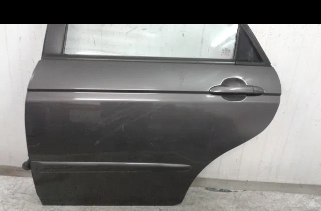 Porte arrière gauche Kia CERATO I A trois volumes (LD) 1.6 crdi (2005-2009) occasion