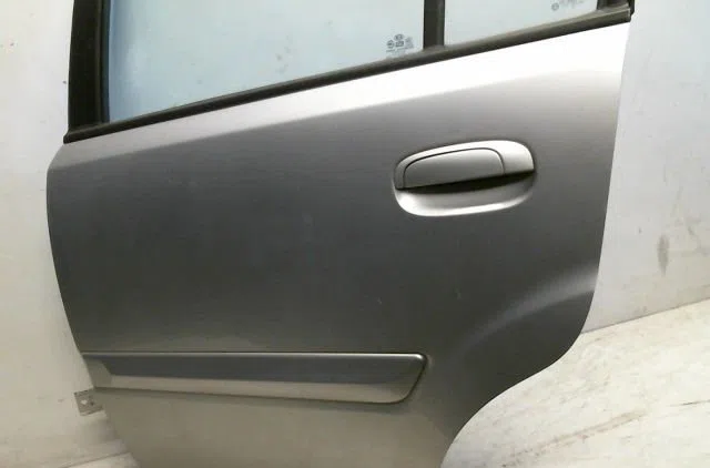 Porte arrière gauche KIA RIO 1.2I - 85 - STOP&GO MOTION occasion