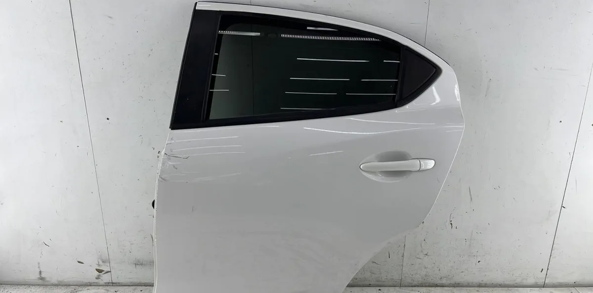 Porte arrière gauche MAZDA 2 3 PHASE 2 occasion