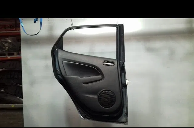 Porte arrière gauche Mazda 2 (DE_, DH_) 1.3 mzr (de3fs) (2010-2015) occasion
