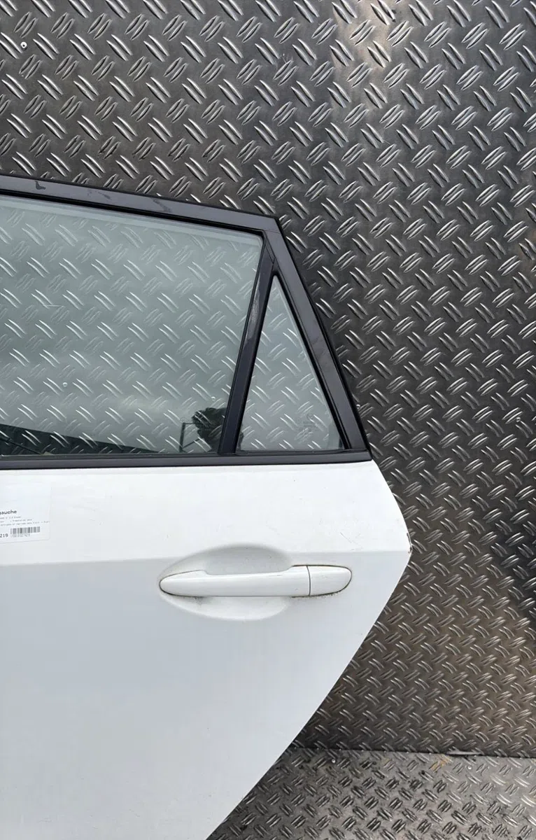 Porte arrière gauche Mazda 3 (BL) 2.2 mzr cd (bl10) (2009-2013) occasion