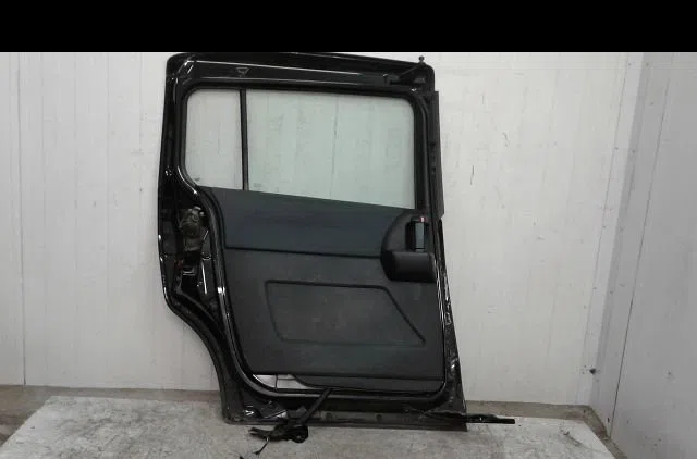 Porte arrière gauche Mazda 5 (CR19) 2.0 cd (cr19) (2005-2010) occasion