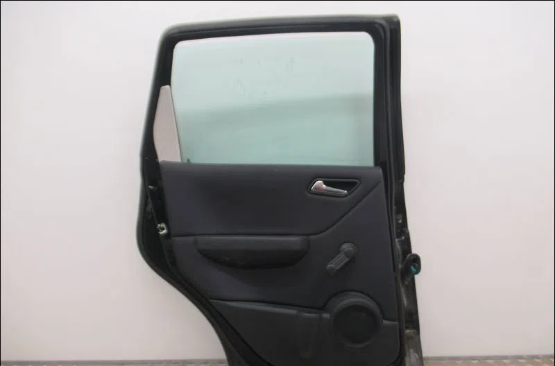 Porte arrière gauche Mercedes-benz CLASSE A (W169) A 160 cdi (169.006, 169.306) (2004-2012) occasion