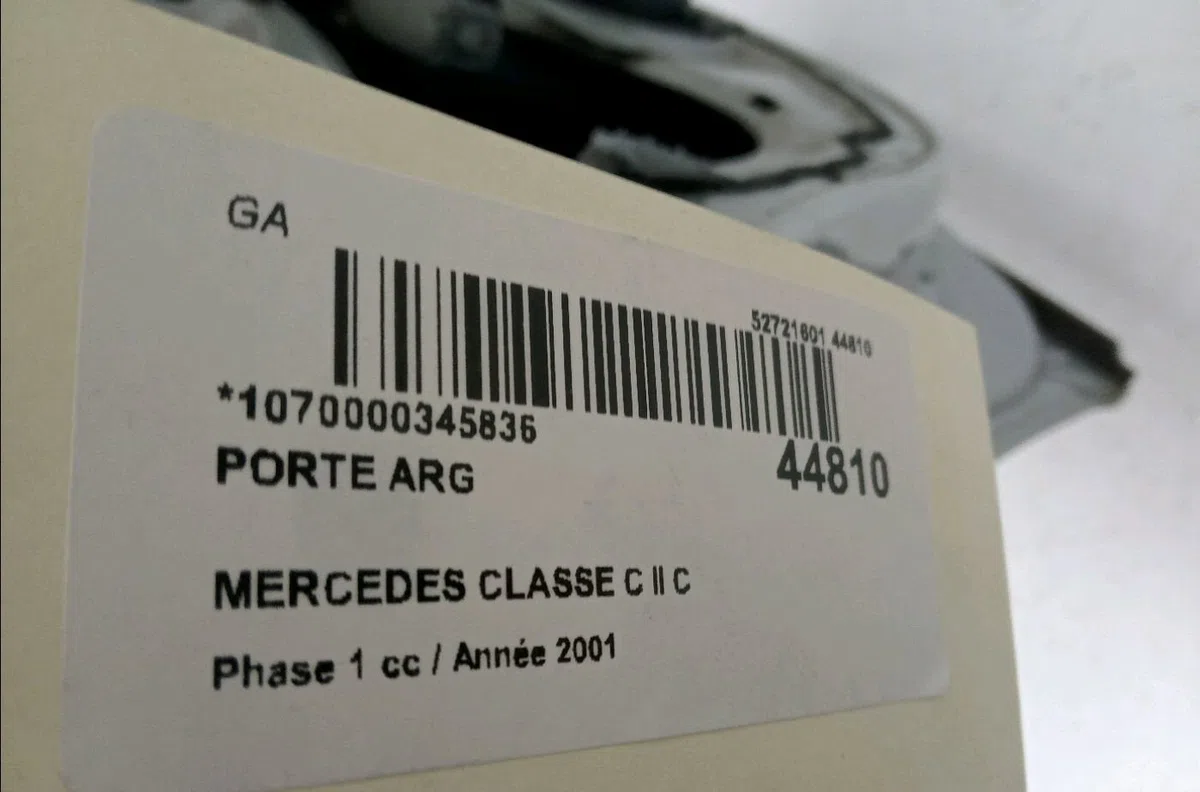 Porte arrière gauche Mercedes-benz CLASSE C (W203) C 220 cdi (203.006) (2000-2007) 4 portes occasion