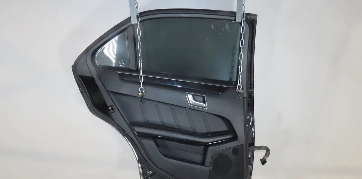Porte arrière gauche Mercedes-benz CLASSE E (W212) E 300 hybrid - bluetec hybrid (212.098) (2011-2016) occasion
