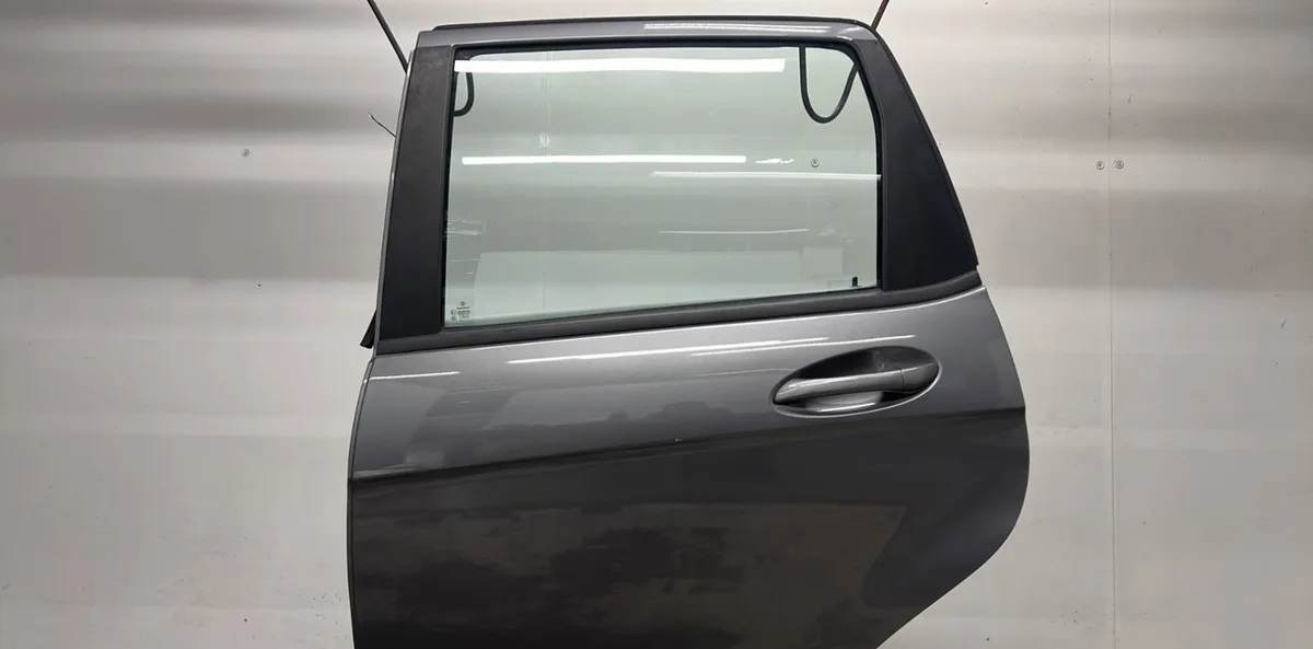 Porte arrière gauche MERCEDES CLASSE A 169 PHASE 2 occasion