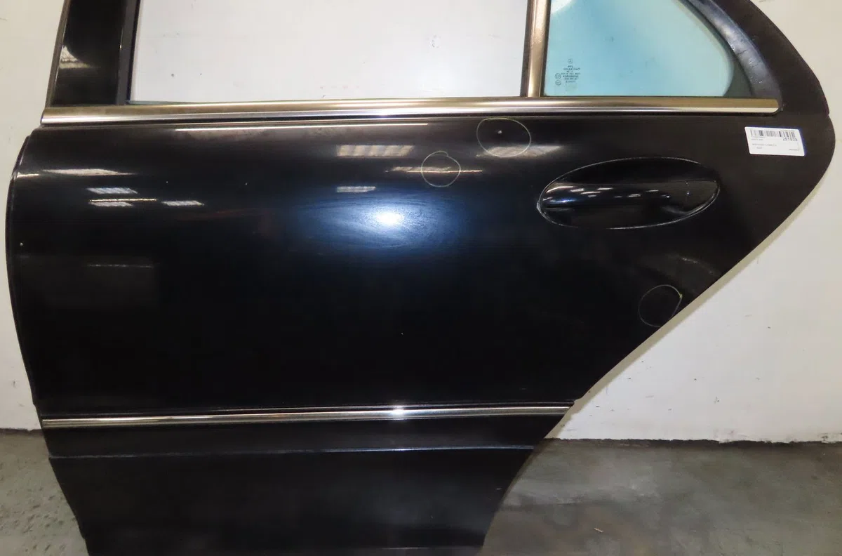 Porte arrière gauche MERCEDES CLASSE C II occasion