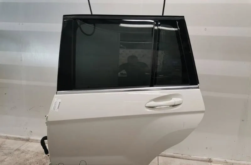 Porte arrière gauche MERCEDES CLASSE GLK 204 PHASE 1 occasion