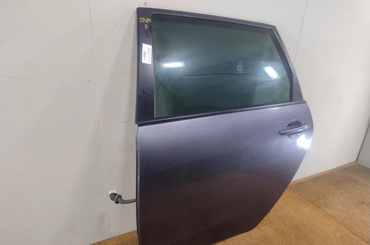 Porte arrière gauche MITSUBISHI GRANDIS  GRANDIS occasion