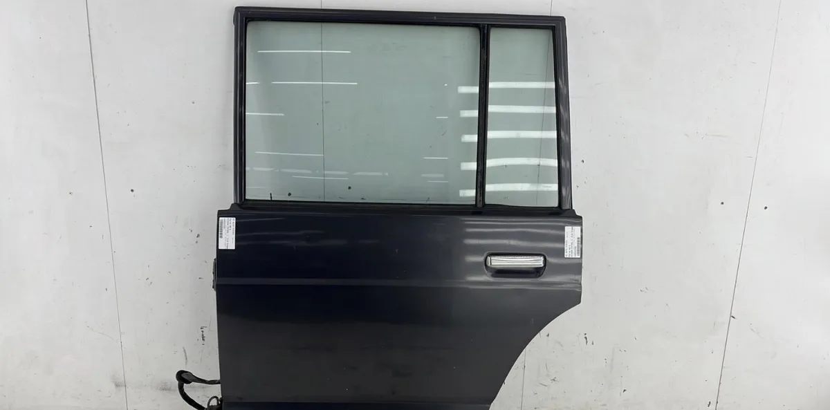 Porte arrière gauche NISSAN PATROL 1 occasion