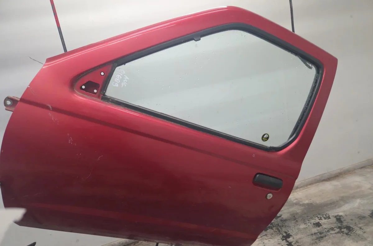 Porte arrière gauche NISSAN PICK-UP 3 PHASE 2 occasion
