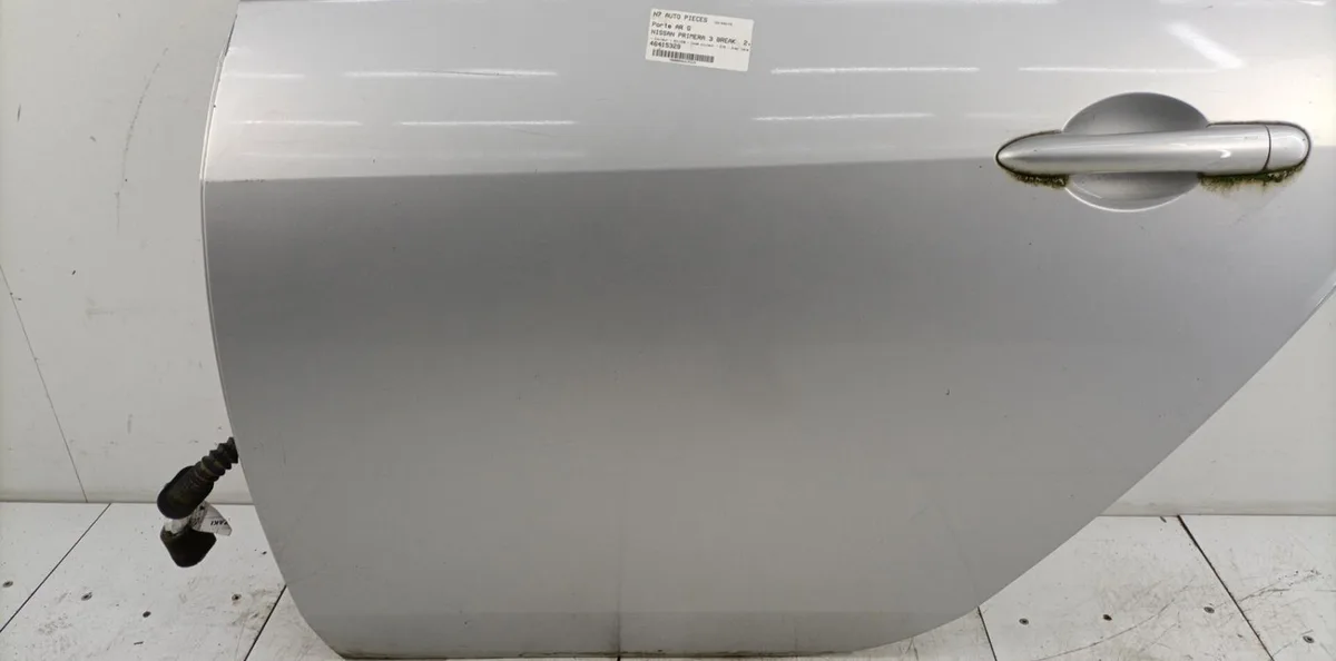 Porte arrière gauche NISSAN PRIMERA 3 BREAK occasion