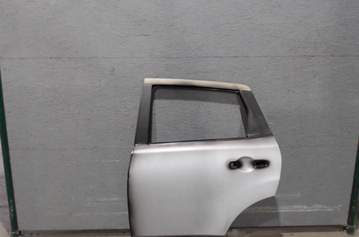 Porte arrière gauche NISSAN QASHQAI 1  QASHQAI 1 PHASE 1 occasion