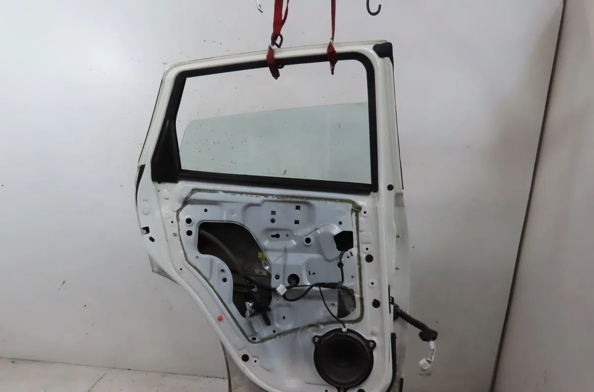 Porte arrière gauche Nissan QASHQAI - QASHQAI 2 I (J10, NJ10, JJ10E) 1.6 dci traction intégrale (2011-2013) occasion
