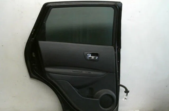 Porte arrière gauche Nissan QASHQAI - QASHQAI 2 I (J10, NJ10, JJ10E) 2.0 dci traction intégrale (2007-2013) 5 portes occ