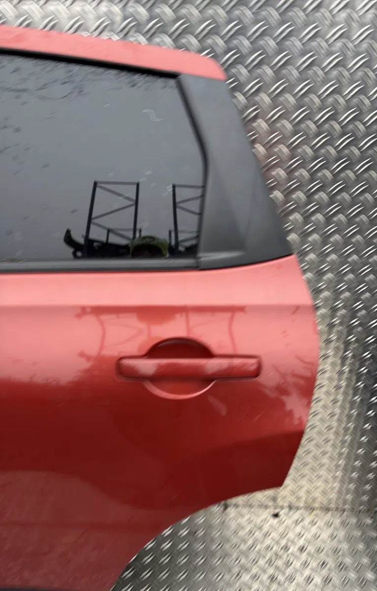 Porte arrière gauche Nissan QASHQAI - QASHQAI 2 I (J10, NJ10, JJ10E) 2.0 traction intégrale (2007-2013) occasion
