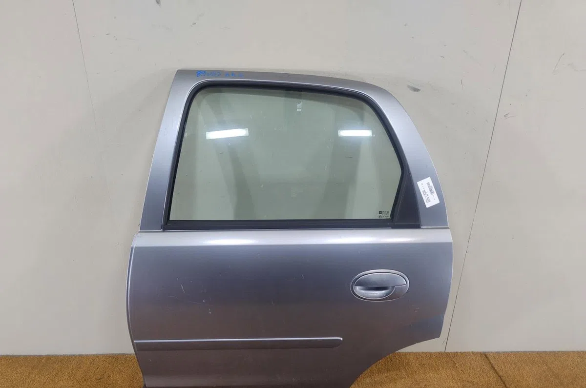 Porte arrière gauche OPEL CORSA C  CORSA C PHASE 2 occasion