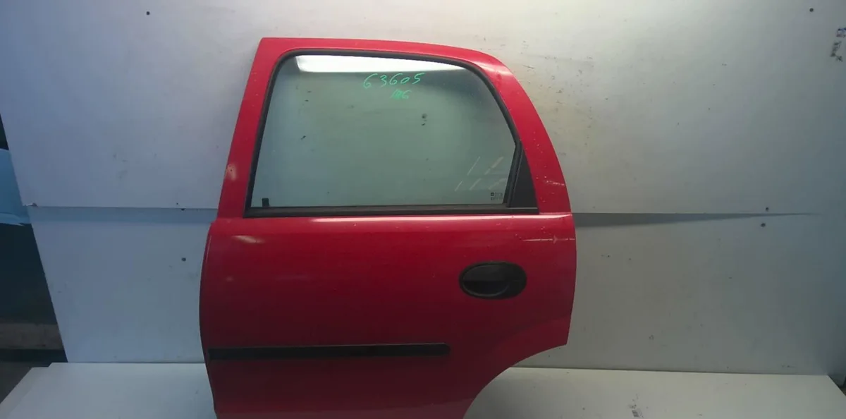 Porte arrière gauche Opel CORSA C (X01) 1.0 (f08, f68) (2000-2003) occasion