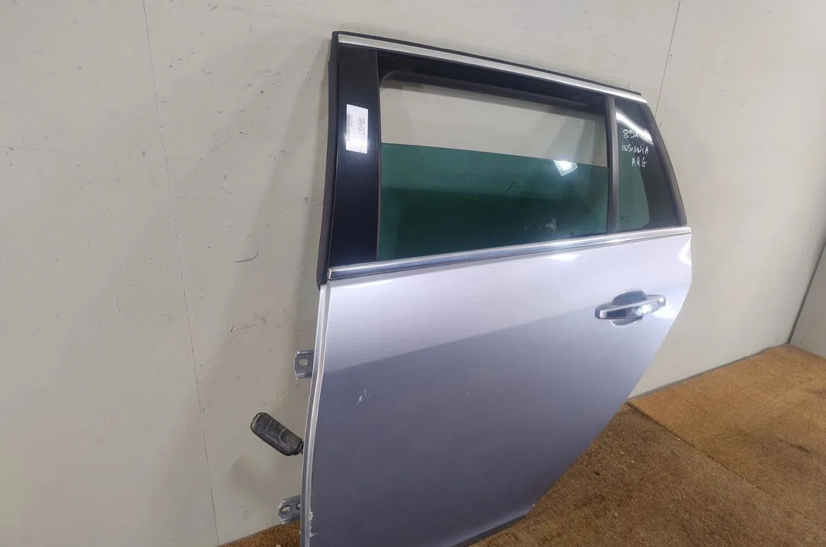 Porte arrière gauche OPEL INSIGNIA 1  INSIGNIA 1 PHASE 2 BREAK occasion