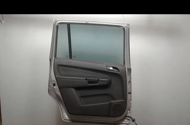 Porte arrière gauche Opel ZAFIRA - ZAFIRA FAMILY B (A05) 1.9 cdti (m75) (2005-2015) occasion