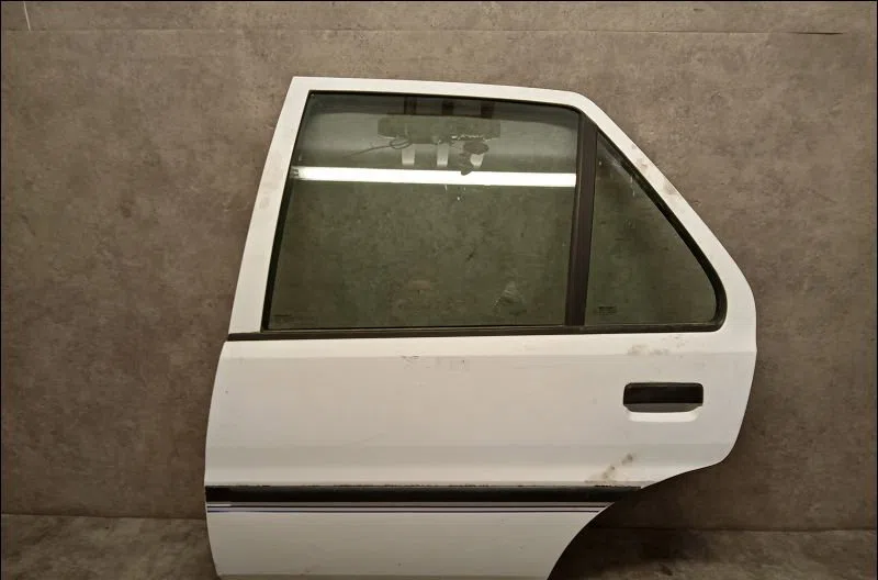 Porte arrière gauche Peugeot 106 I (1A, 1C) 1.0 (1991-1996) occasion
