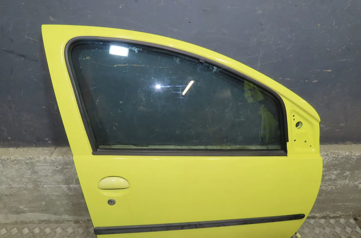 Porte arrière gauche Peugeot 107 (PM_, PN_) 1.0 (2005-2014) 3 portes occasion