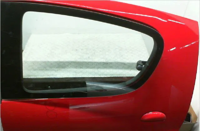 Porte arrière gauche Peugeot 107 (PM_, PN_) 1.0 (2005-2014) 3 portes occasion