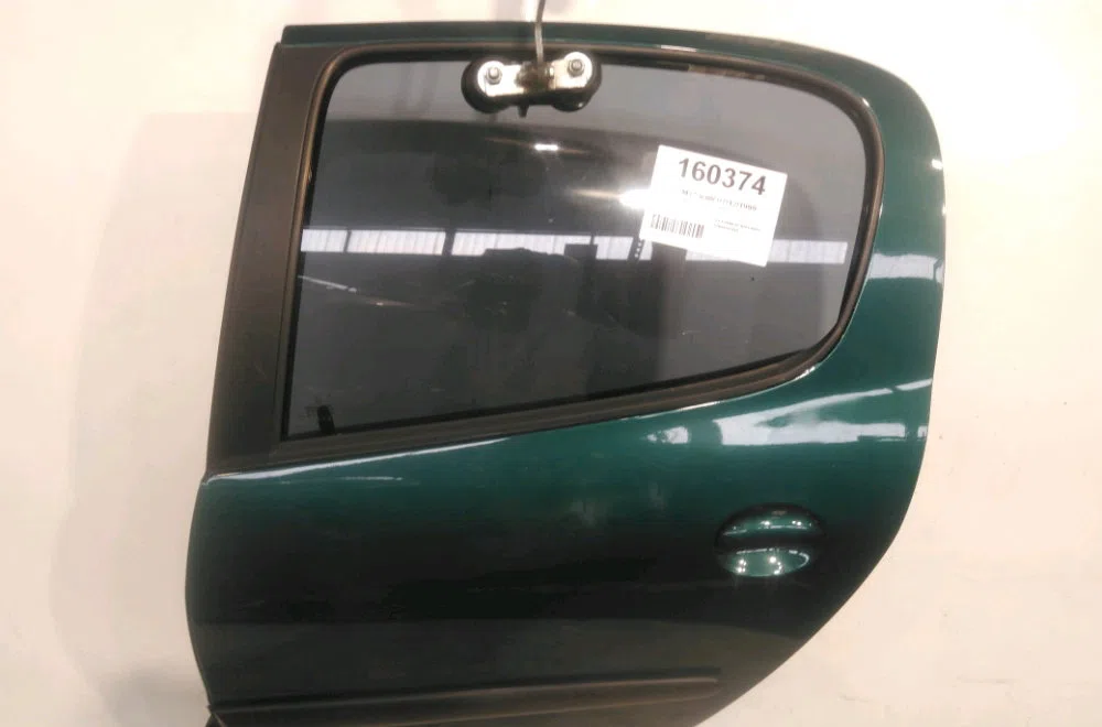 Porte arrière gauche Peugeot 206 3-5 portes (2A-C) 1.6 i (1998-2000) occasion