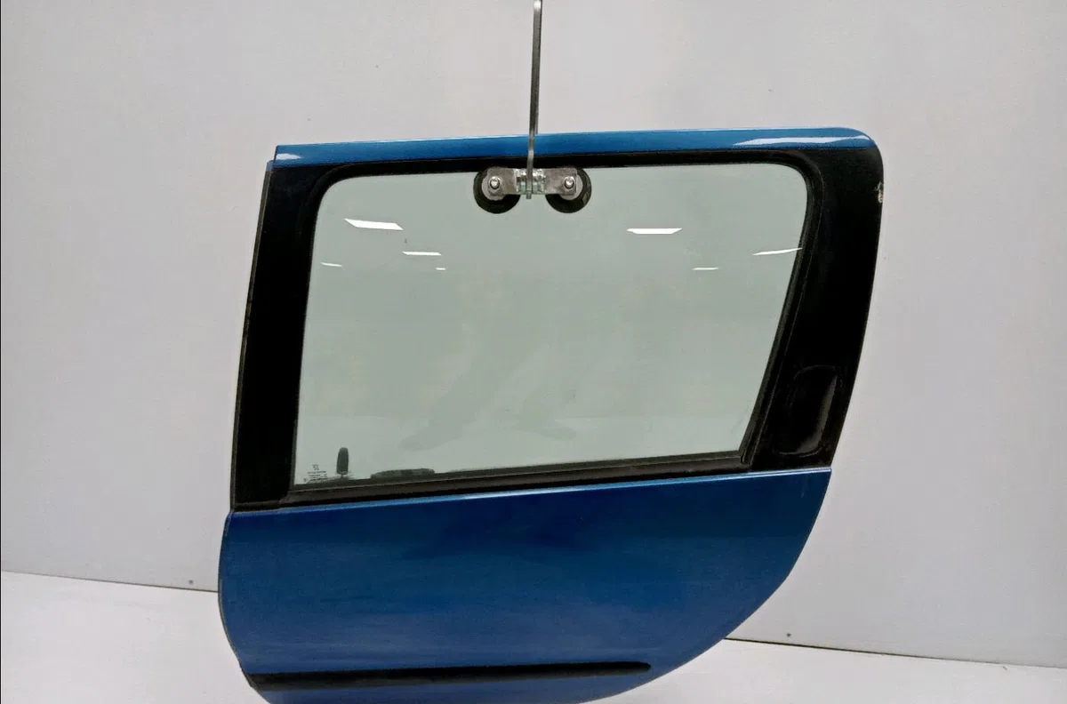 Porte arrière gauche Peugeot 206 SW (2E-K) 1.4 (2002-2007) occasion